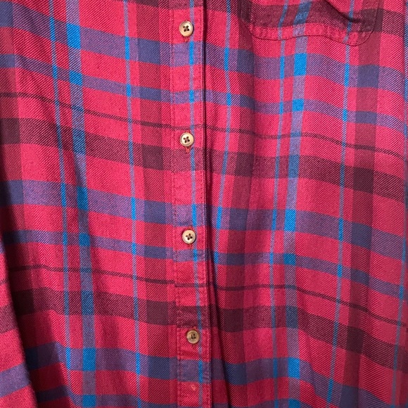 Lucky Brand Bungalow Soft Plaid Button Back Shirt - Picture 4 of 7